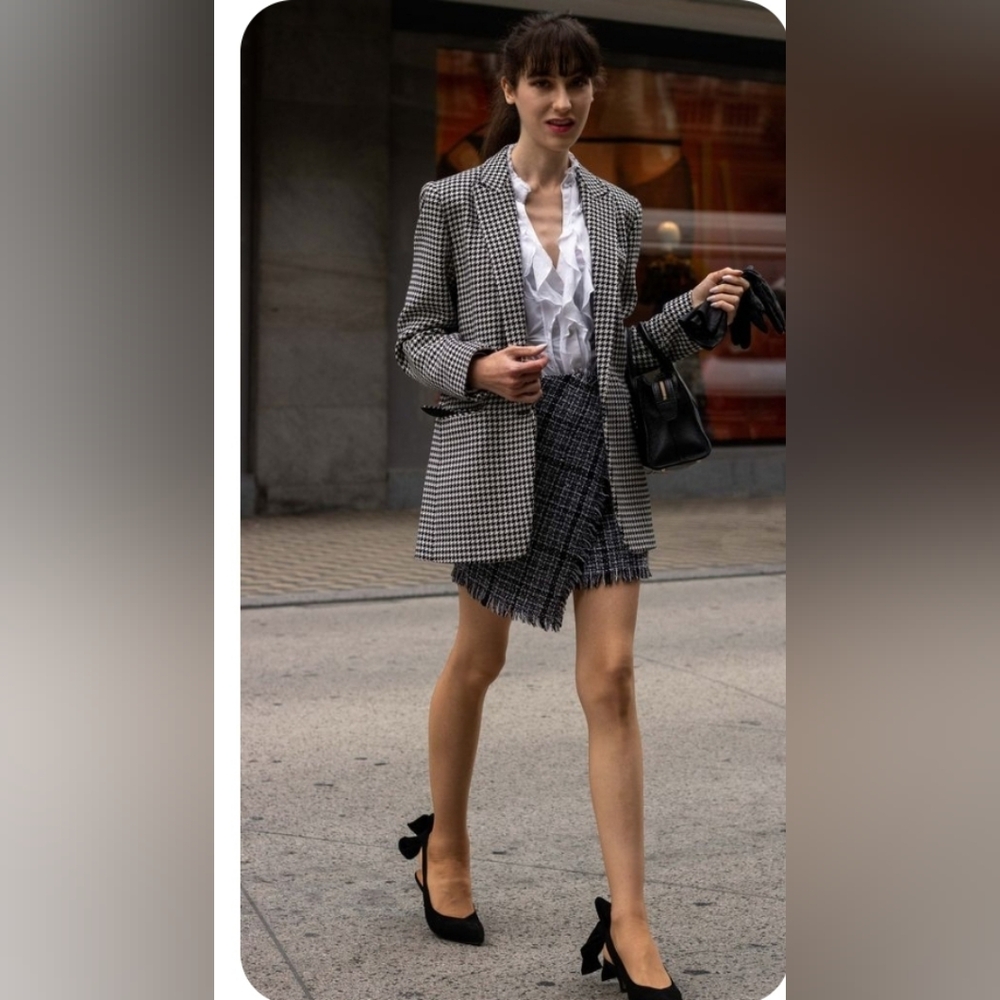 Double Breast Grid Pane Houndstooth Blazer w/ pockets! B & W S… - Picture 6 of 14